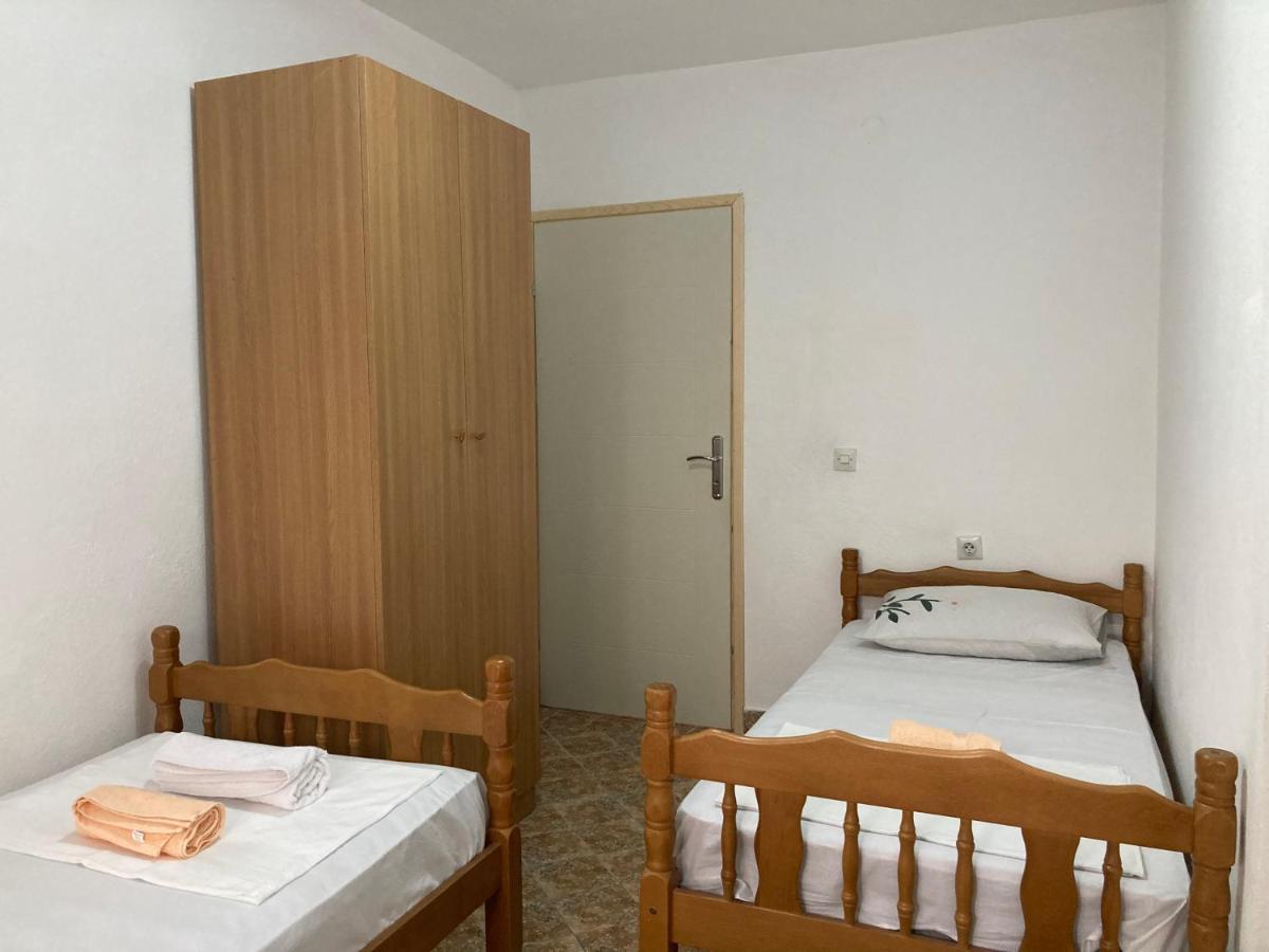 Apartments Stefan Сутоморе Экстерьер фото