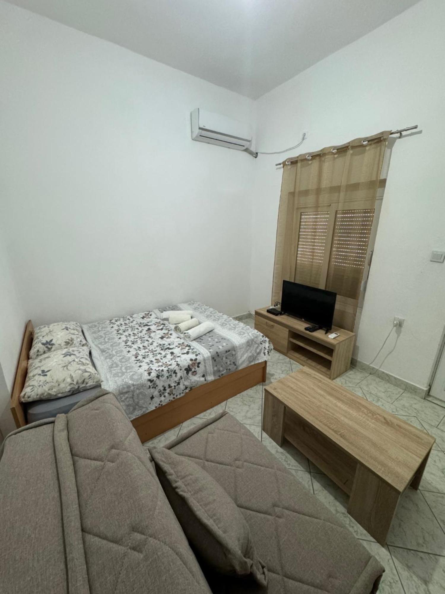 Apartments Stefan Сутоморе Экстерьер фото
